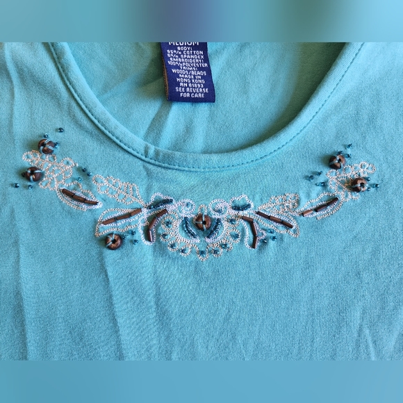 DENIM & Co White jean jacket with embroidery & beading. Matching top si… - Picture 10 of 16